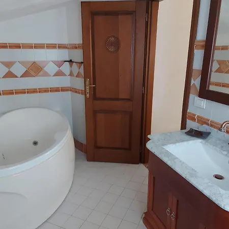 דירה Stazzo Vista Mare סאן תאודורו