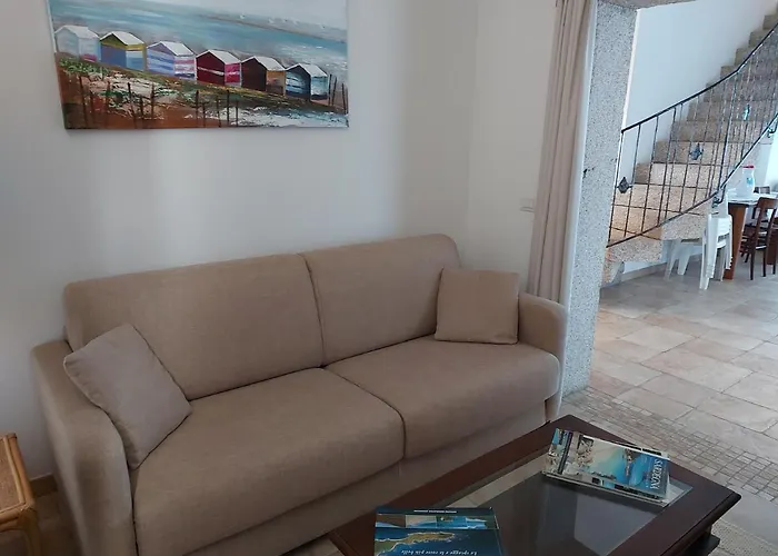 Stazzo Vista Mare 公寓 圣特奥多罗